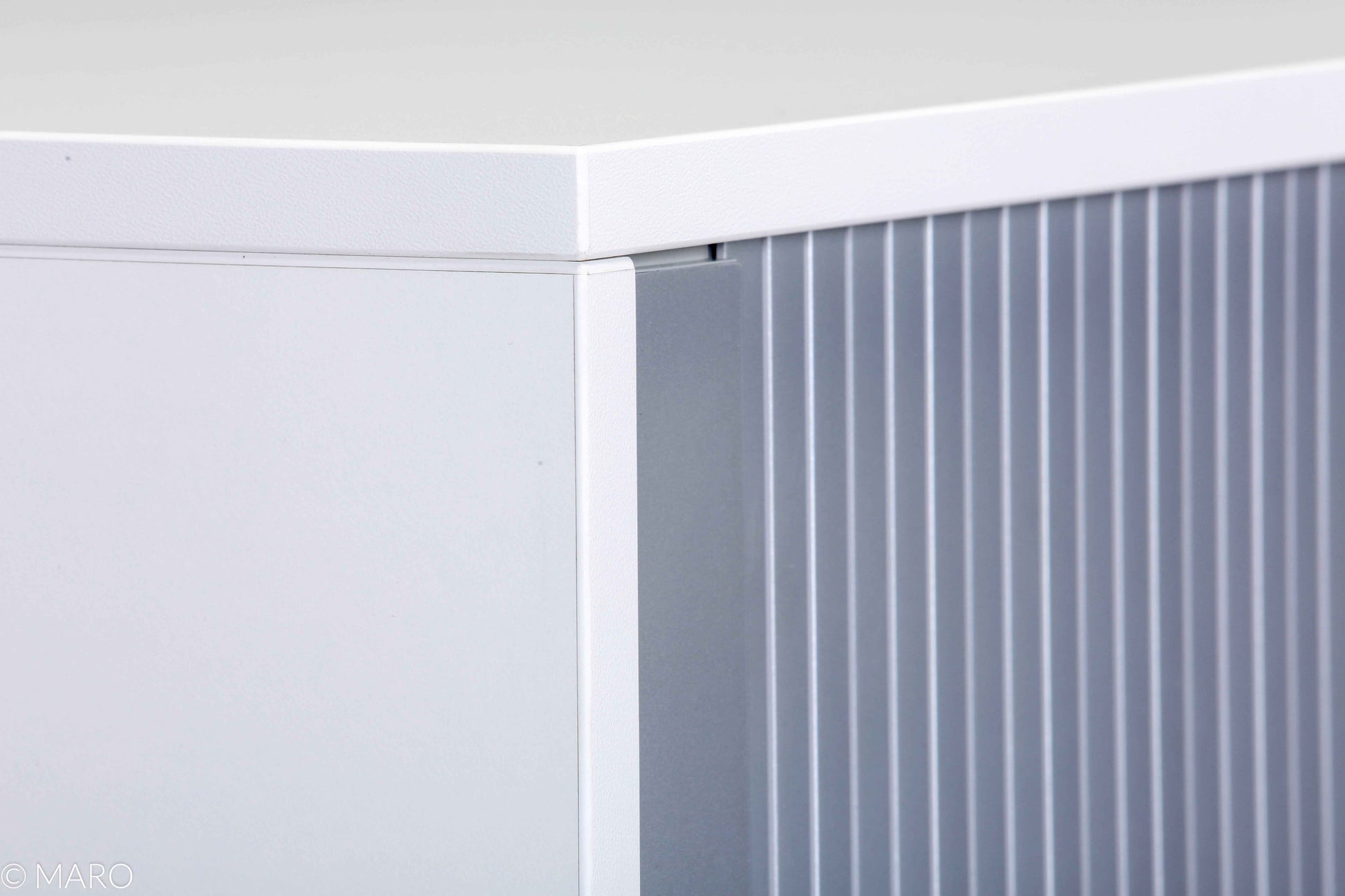 Querrollladenschrank